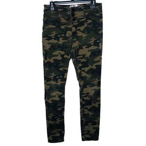 No Boundaries Camo Skinny Jeans